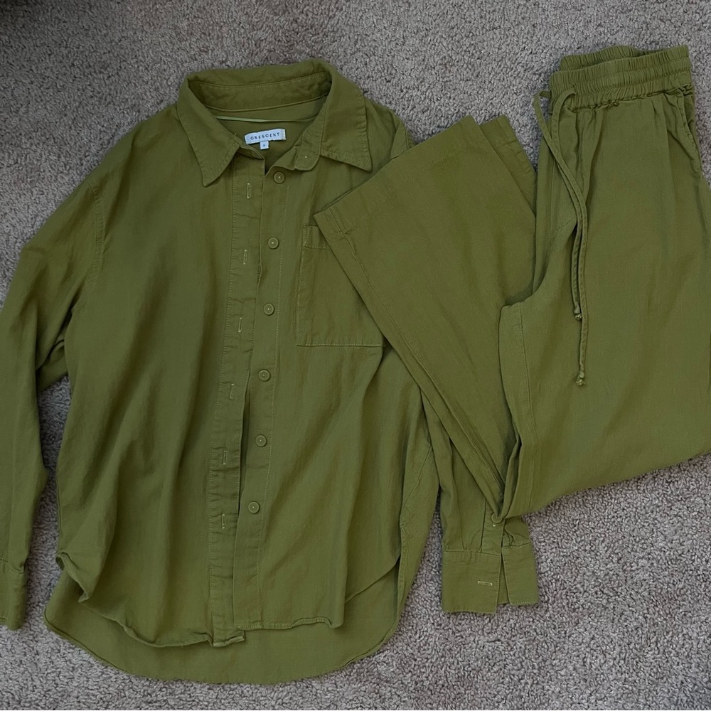 Crescent Jia Linen Set